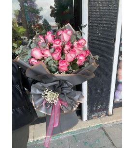 pembe gül buketi